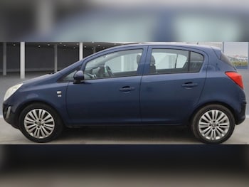 Used Vauxhall Corsa 2011 for sale - 77074310: Photo