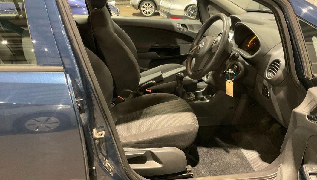 Used Vauxhall Corsa 2011 for sale - 77074310: Photo 8