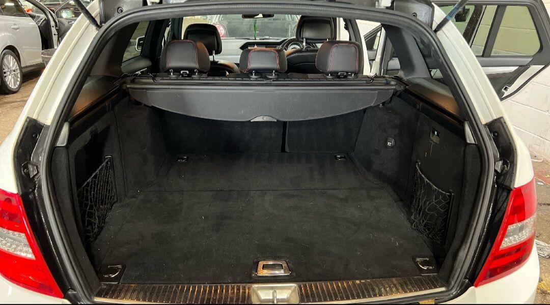 Used Mercedes-Benz C Class 2013 for sale - 76398096: Photo 11