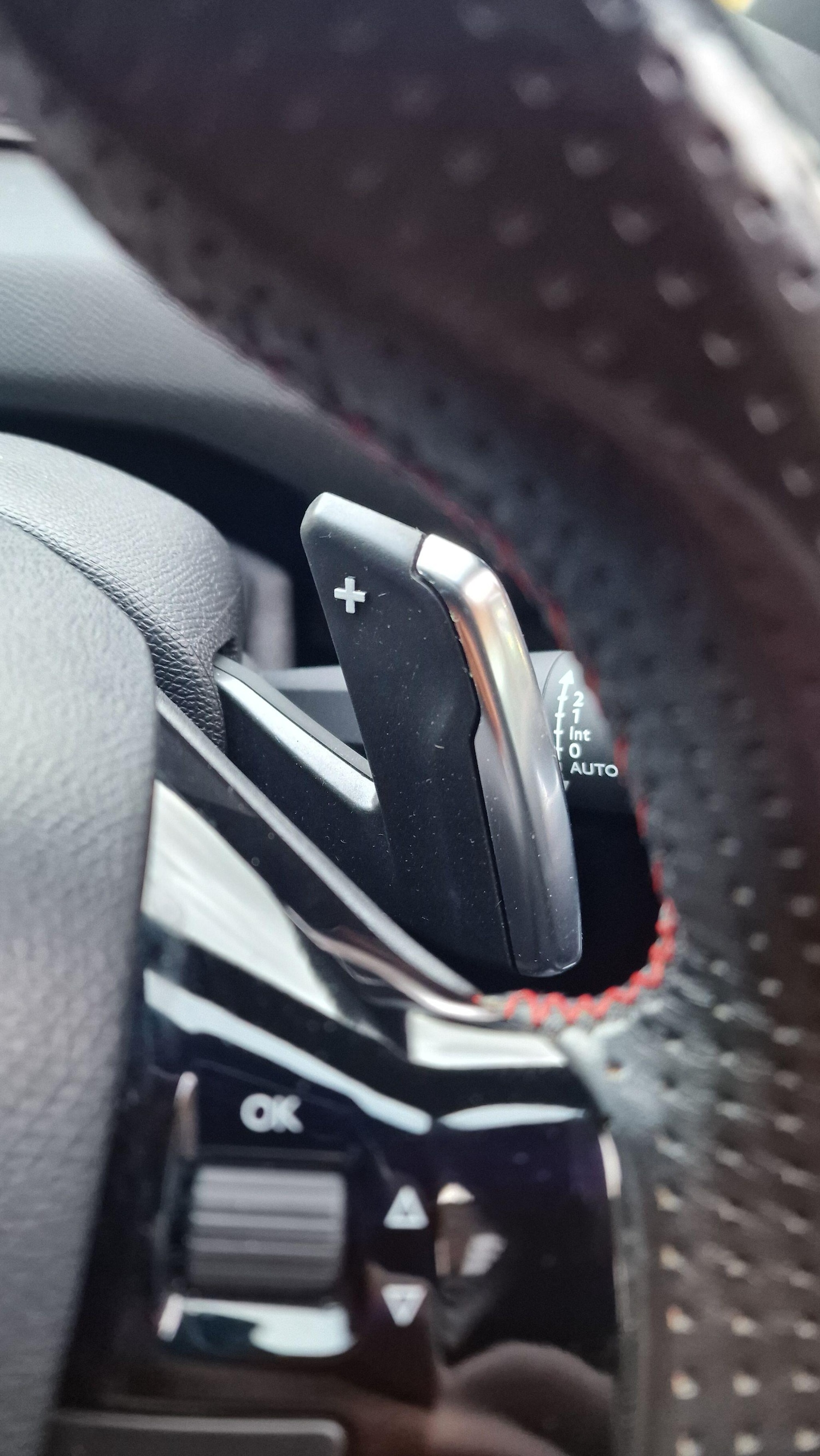 Used Peugeot 308 2015 for sale - 76700759: Photo 18