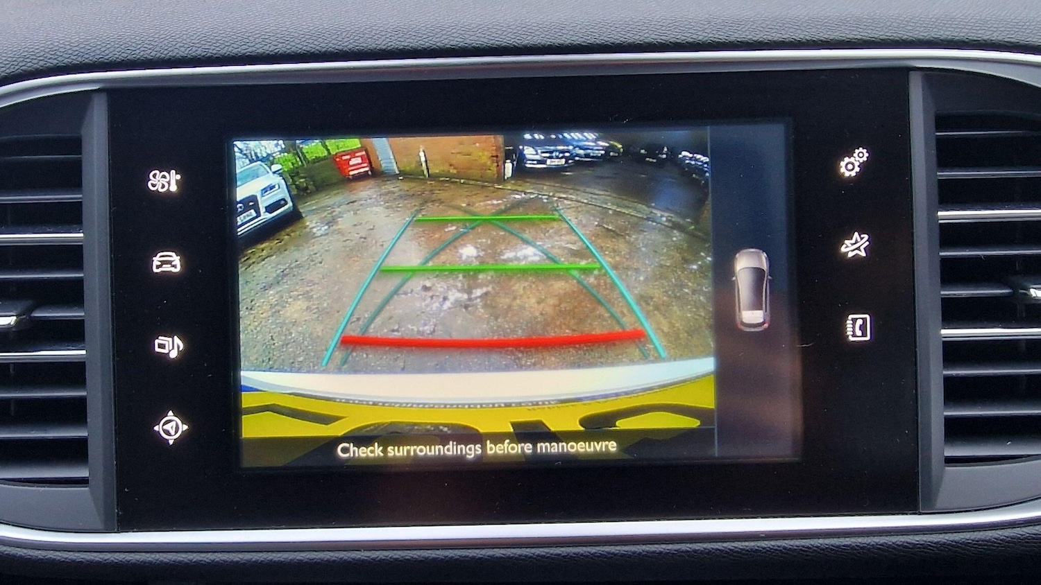 Used Peugeot 308 2015 for sale - 76700759: Photo 22