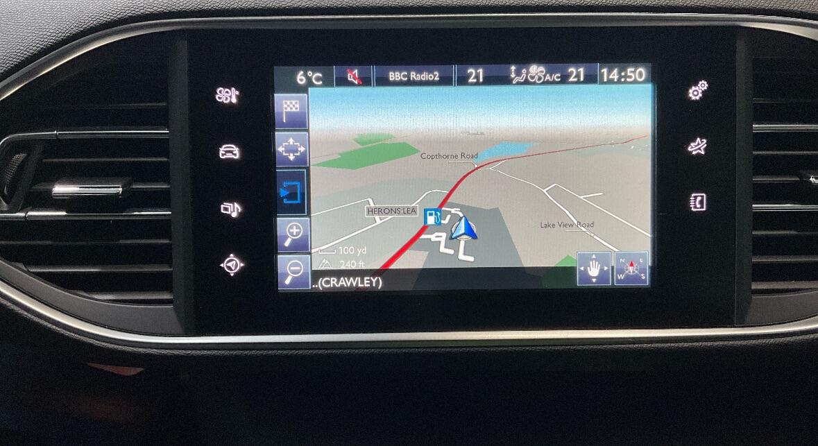 Used Peugeot 308 2015 for sale - 76700759: Photo 9