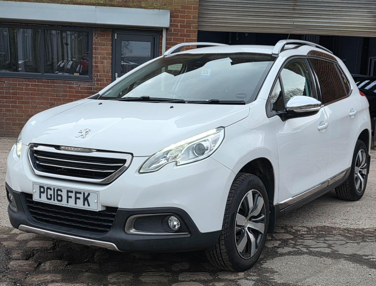 Used Peugeot 2008 2016 for sale - 77496230: Photo 3