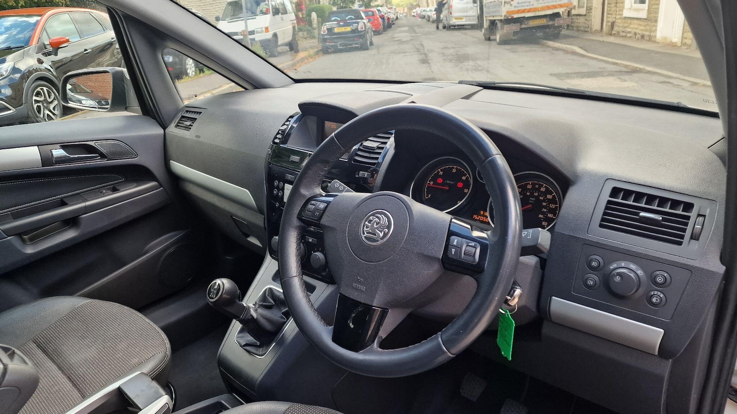 Used Vauxhall Zafira 2009 for sale - 76645013: Photo 10