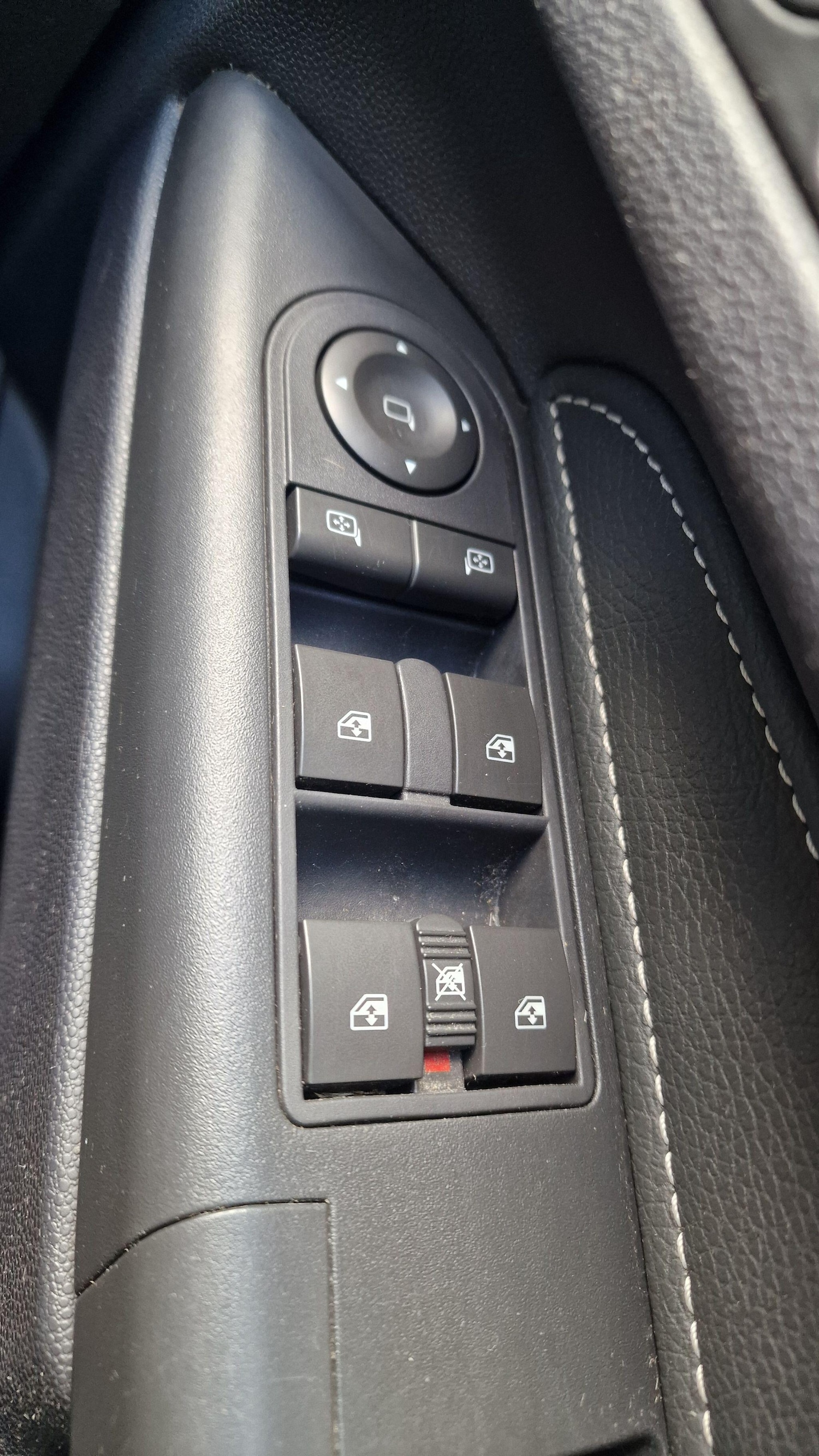 Used Vauxhall Zafira 2009 for sale - 76645013: Photo 17