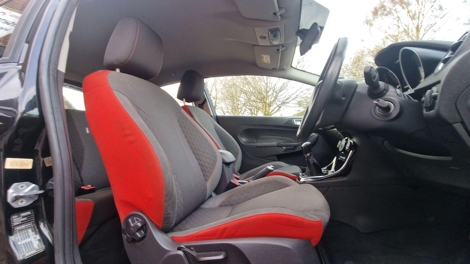 Used Ford Fiesta 2014 for sale - 76752876: Photo 10