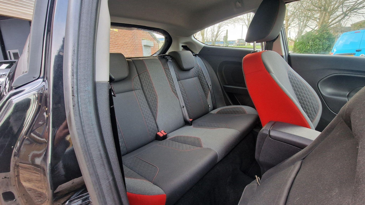 Used Ford Fiesta 2014 for sale - 76752876: Photo 12