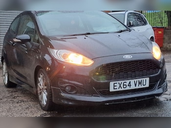 Used Ford Fiesta 2014 for sale - 76752876: Photo