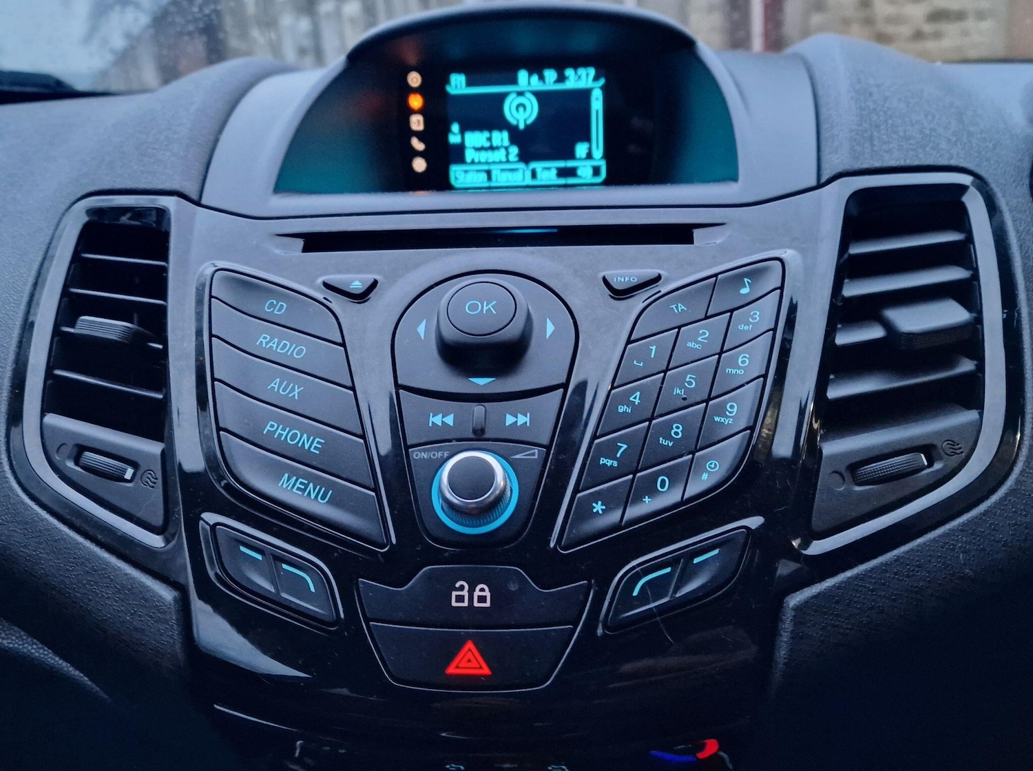 Used Ford Fiesta 2014 for sale - 76752876: Photo 6