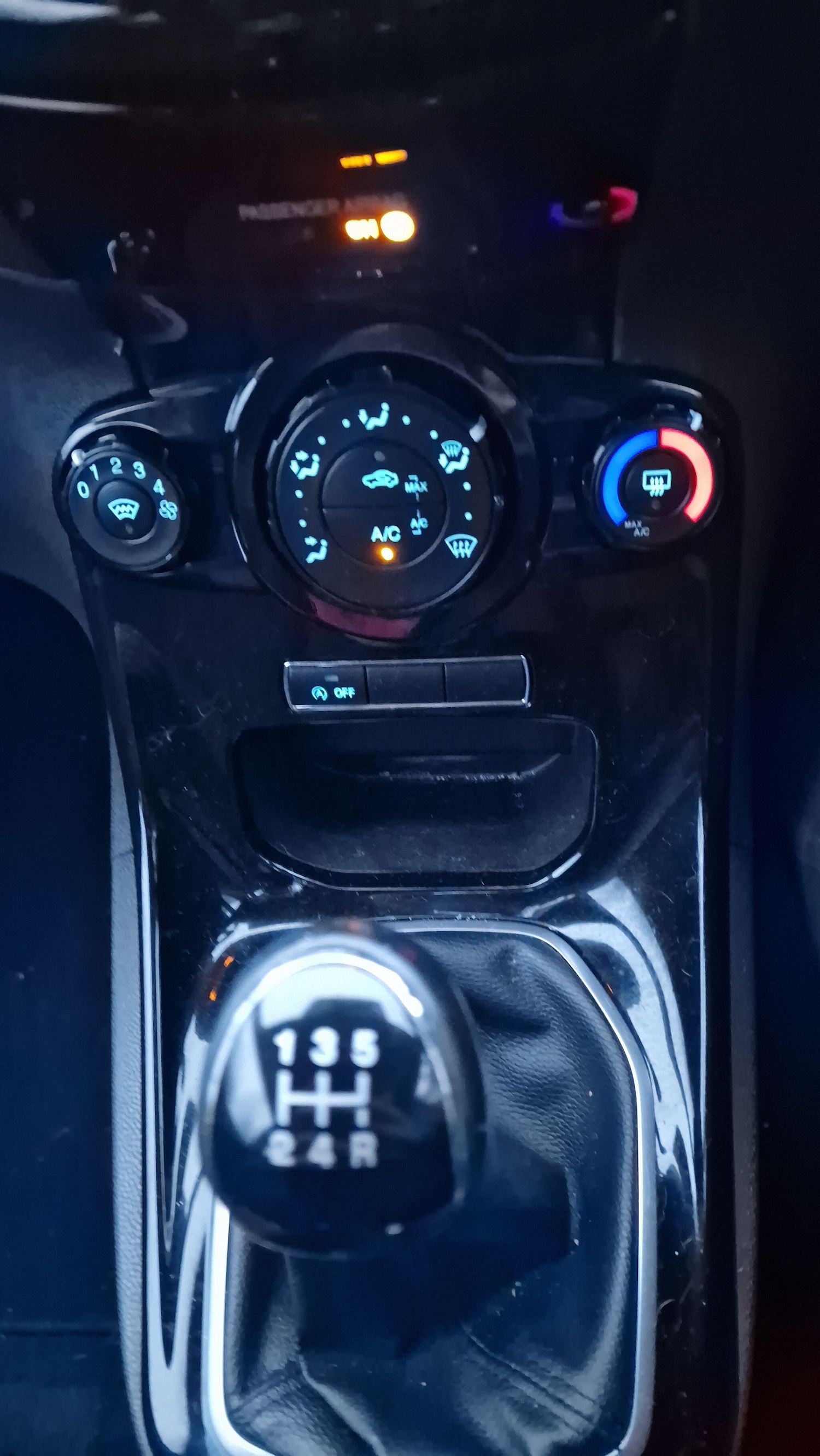 Used Ford Fiesta 2014 for sale - 76752876: Photo 8