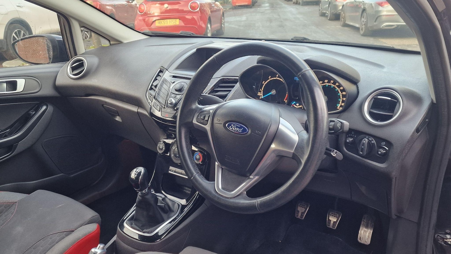 Used Ford Fiesta 2014 for sale - 76752876: Photo 9