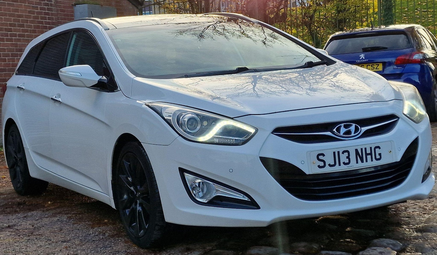 Used Hyundai i40 2013 for sale - 76349108: Photo 1