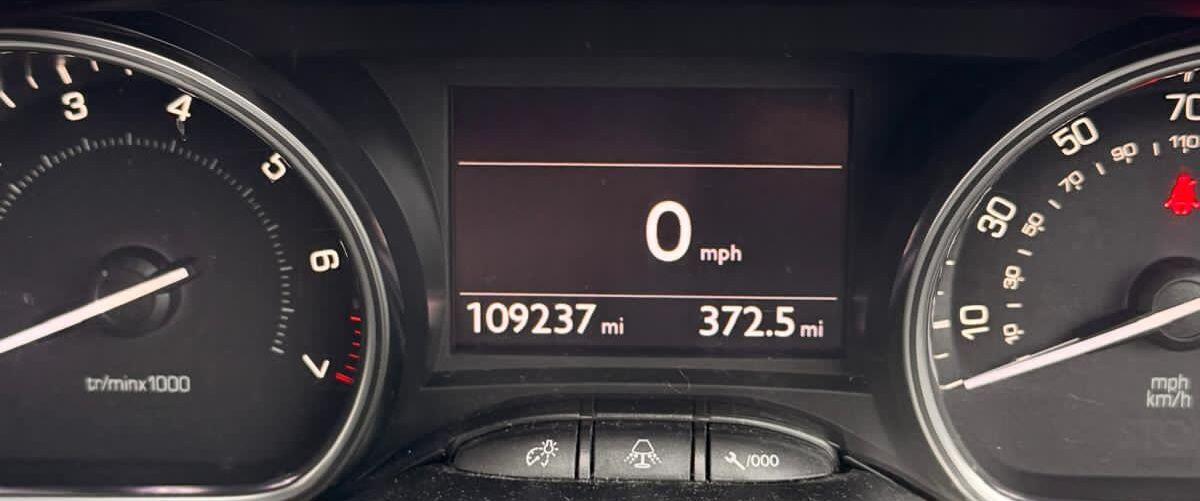 Used Peugeot 2008 2013 for sale - 77040692: Photo 5