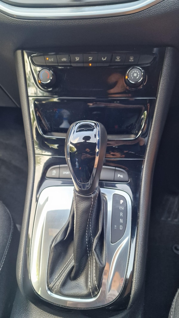 Used Vauxhall Astra 2017 for sale - 75520040: Photo 11