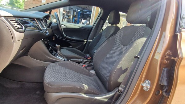 Used Vauxhall Astra 2017 for sale - 75520040: Photo 21
