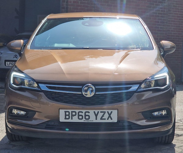 Used Vauxhall Astra 2017 for sale - 75520040: Photo 2