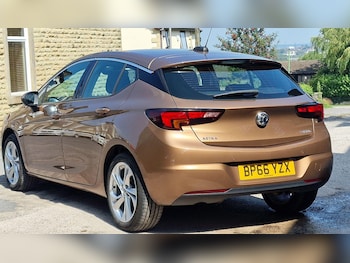 Used Vauxhall Astra 2017 for sale - 75520040: Photo