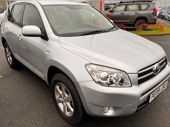 Used Toyota RAV4 2009 for sale - 77412000: Photo
