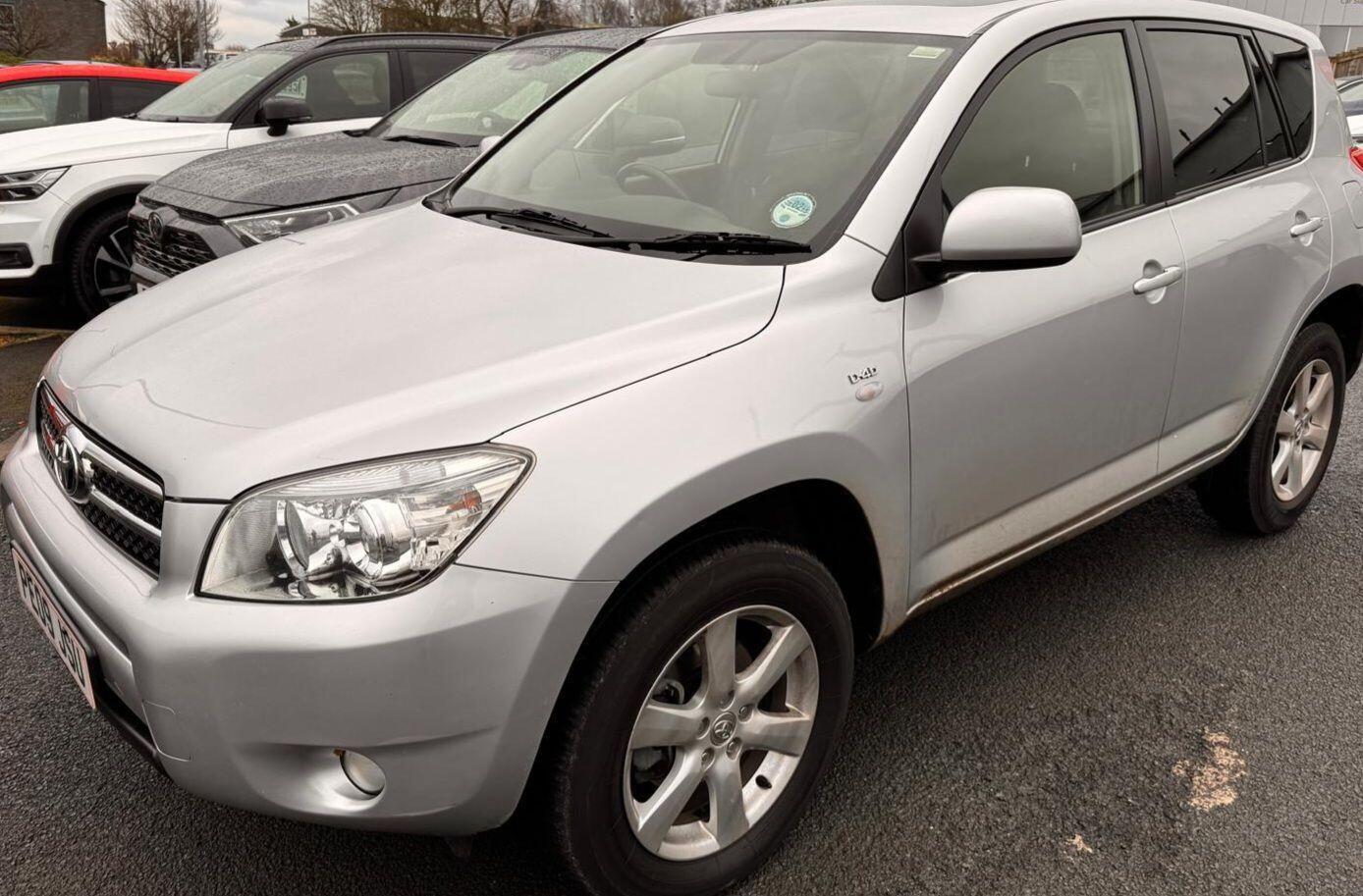 Used Toyota RAV4 2009 for sale - 77412000: Photo 2