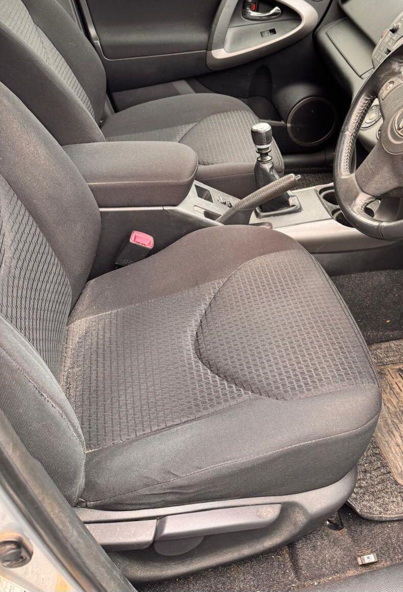 Used Toyota RAV4 2009 for sale - 77412000: Photo 4