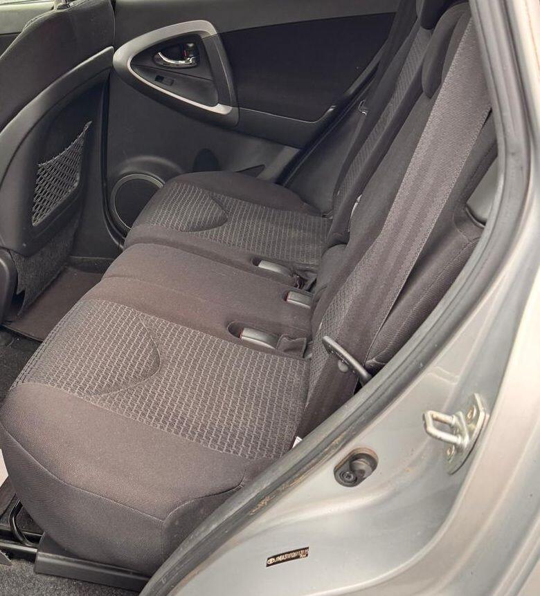 Used Toyota RAV4 2009 for sale - 77412000: Photo 5