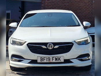 Used Vauxhall Insignia 2019 for sale - 75949432: Photo