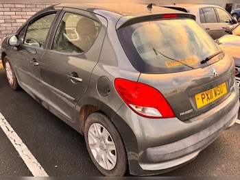 Used Peugeot 207 2011 for sale - 76456938: Photo
