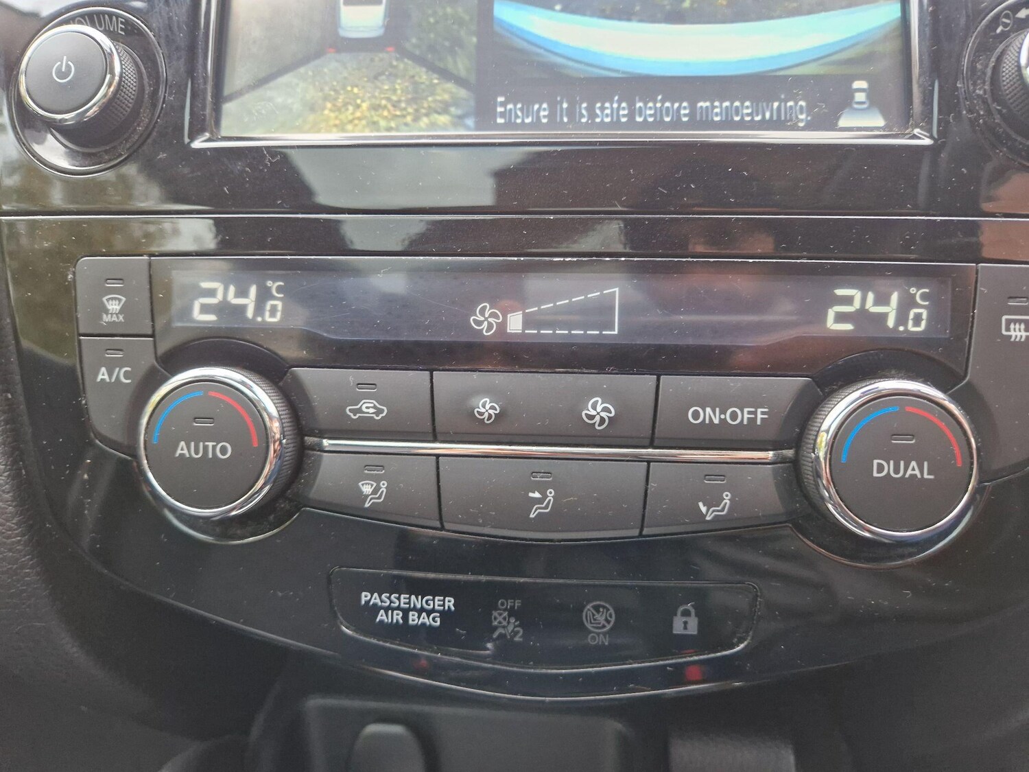 Used Nissan Qashqai 2016 for sale - 76122623: Photo 14