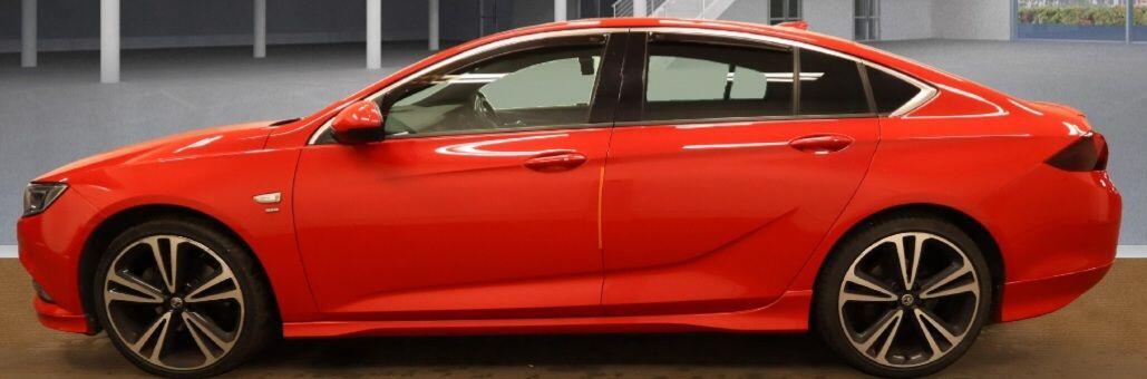 Used Vauxhall Insignia 2017 for sale - 76432608: Photo 3