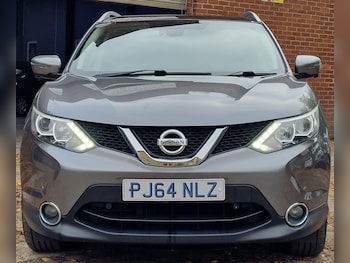 Used Nissan Qashqai 2015 for sale - 76153183: Photo