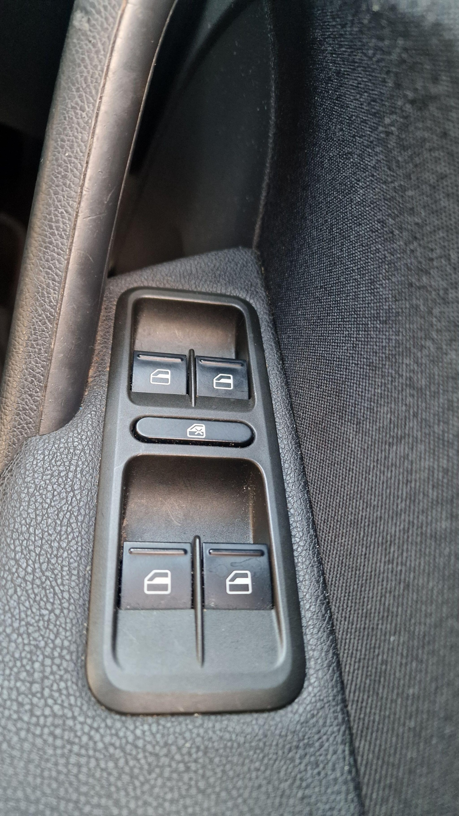 Used Skoda Yeti 2010 for sale - 76388139: Photo 14