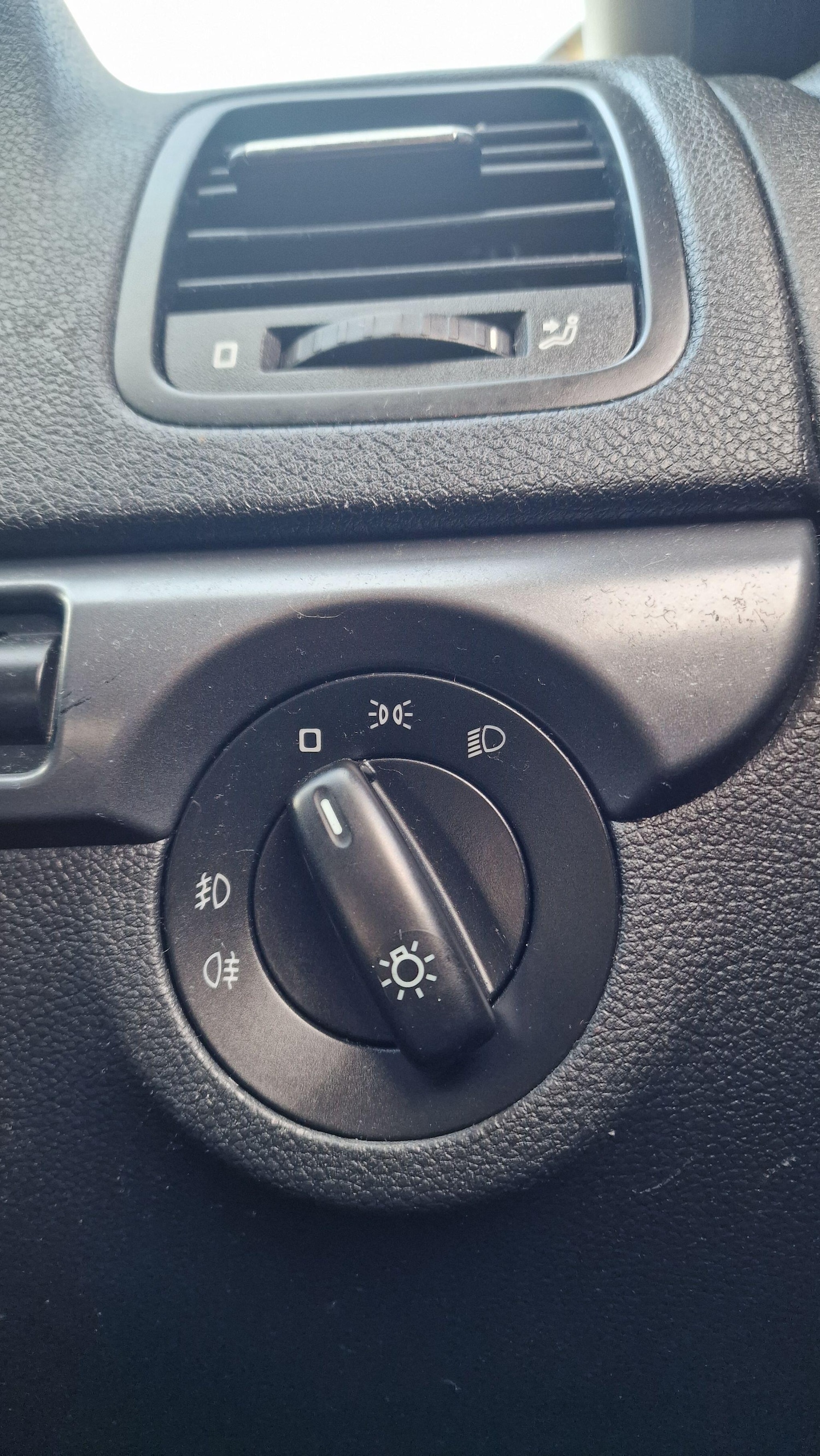 Used Skoda Yeti 2010 for sale - 76388139: Photo 15