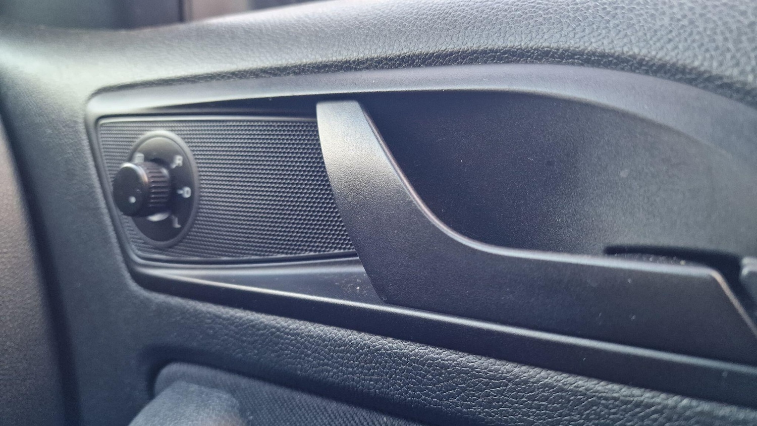 Used Skoda Yeti 2010 for sale - 76388139: Photo 16