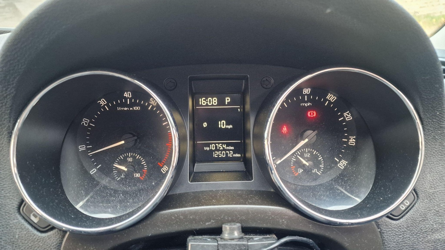 Used Skoda Yeti 2010 for sale - 76388139: Photo 21