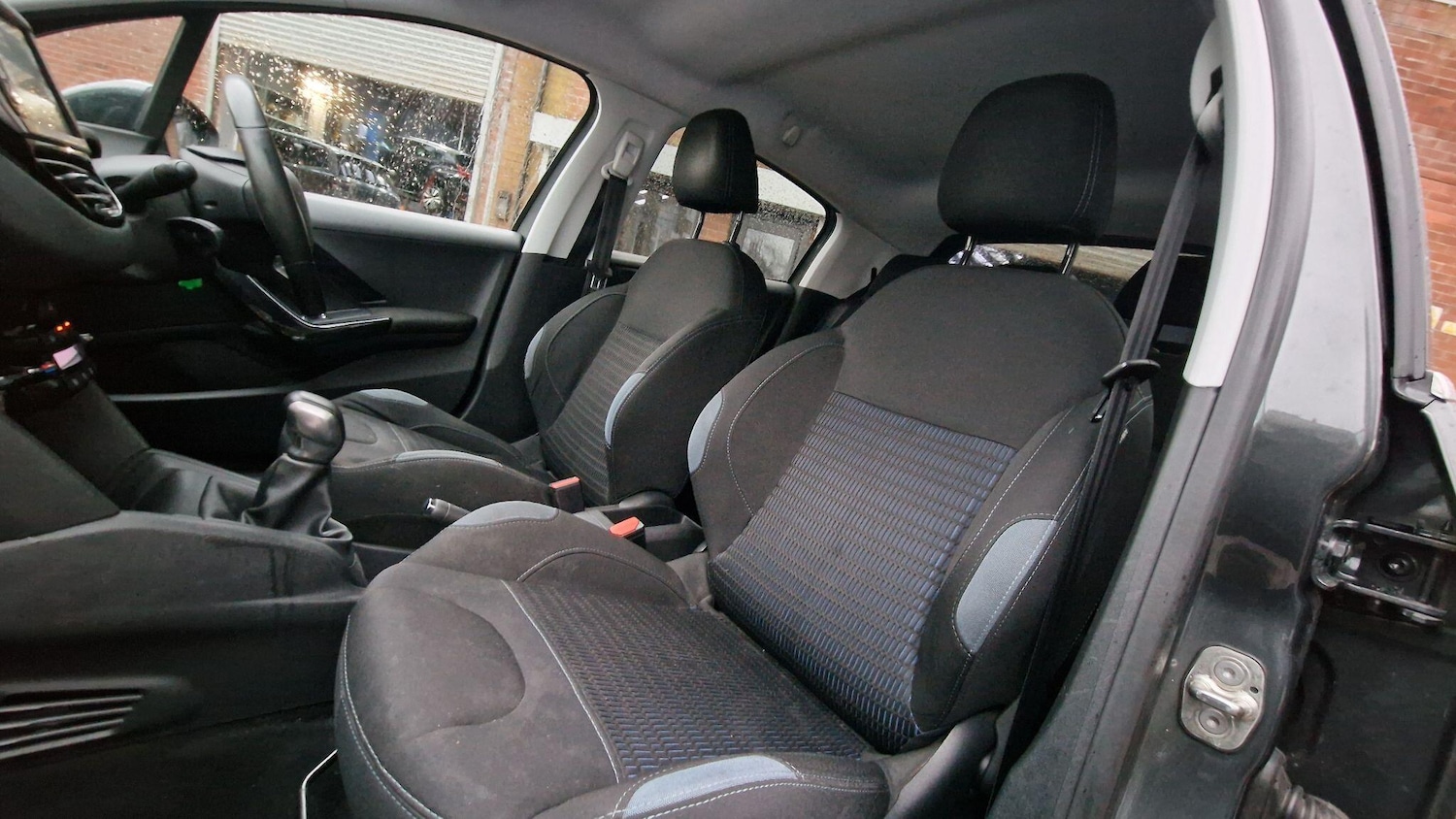 Used Peugeot 208 2015 for sale - 77074645: Photo 17