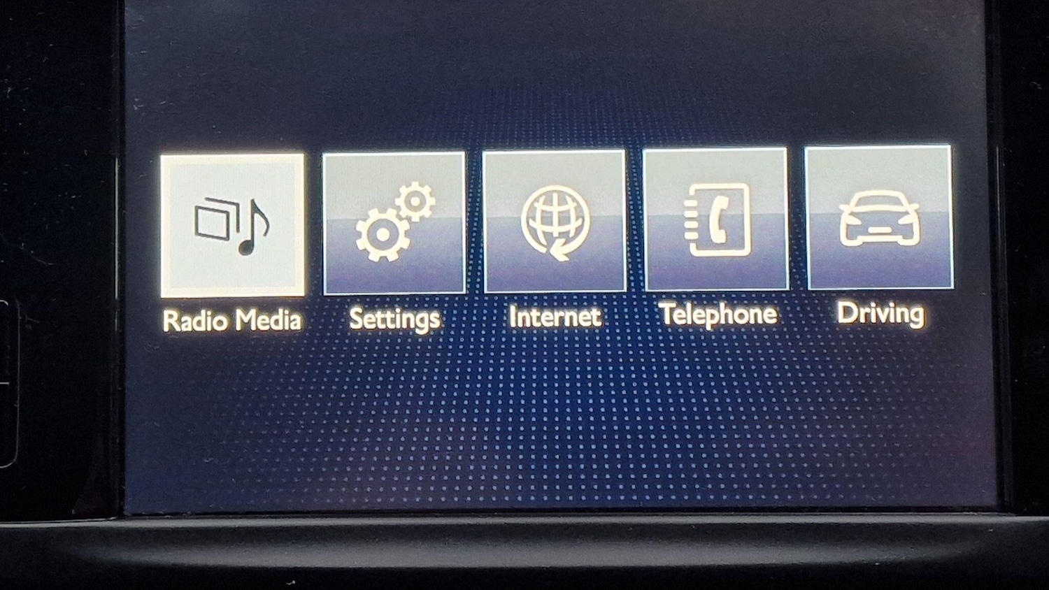 Used Peugeot 208 2015 for sale - 77074645: Photo 19