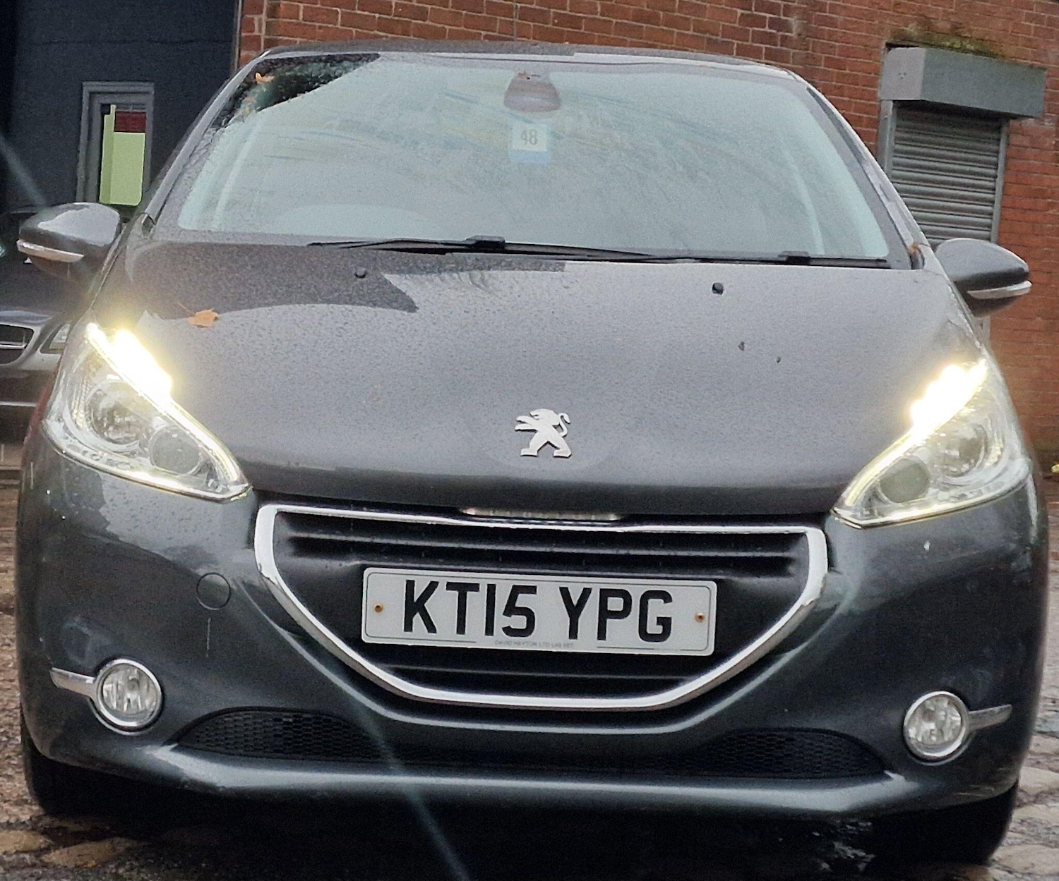 Used Peugeot 208 2015 for sale - 77074645: Photo 2