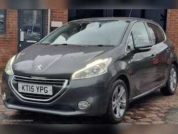 Used Peugeot 208 2015 for sale - 77074645: Photo
