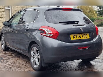 Used Peugeot 208 2015 for sale - 77074645: Photo