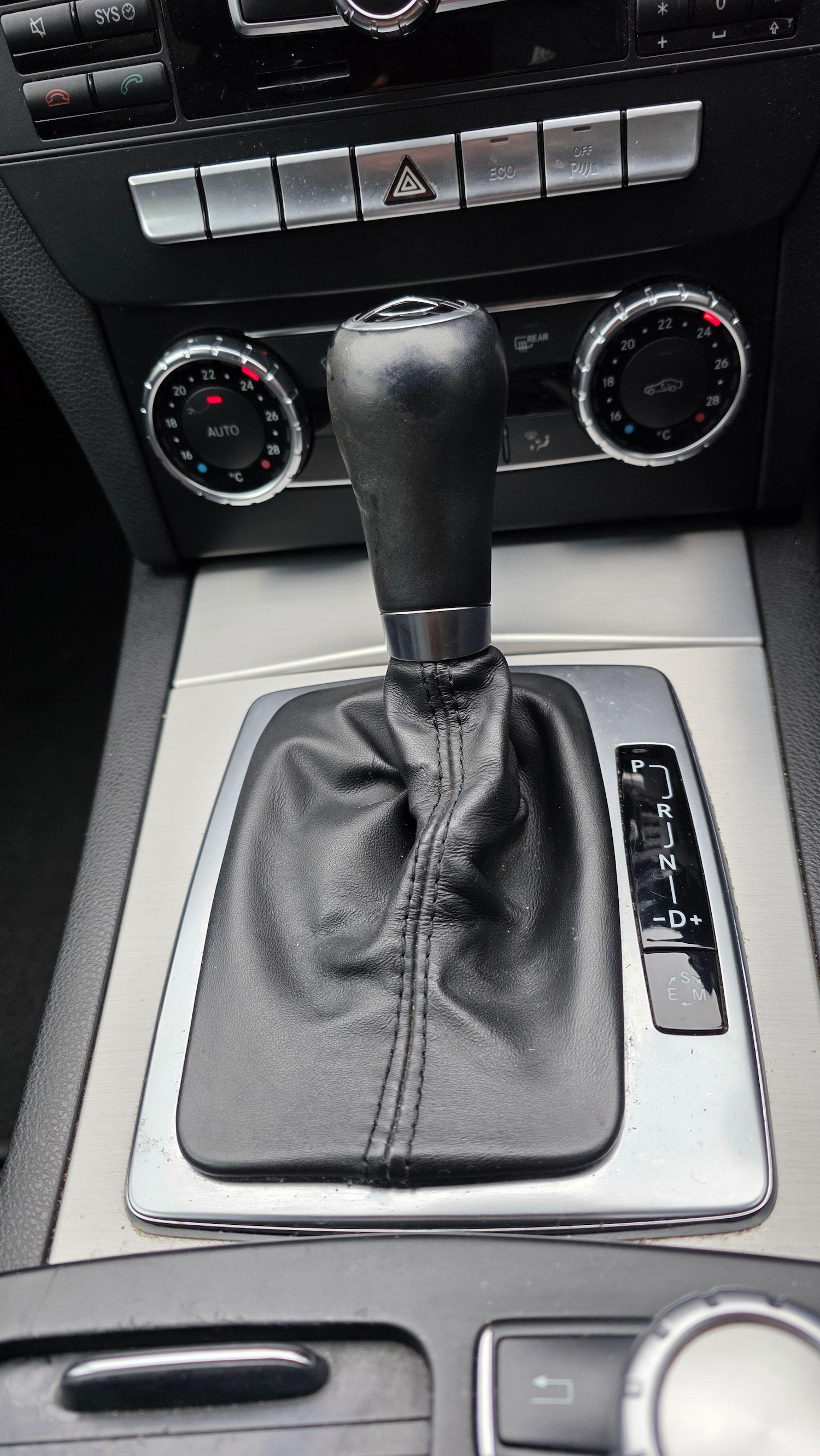 Used Mercedes-Benz C Class 2011 for sale - 77537880: Photo 10