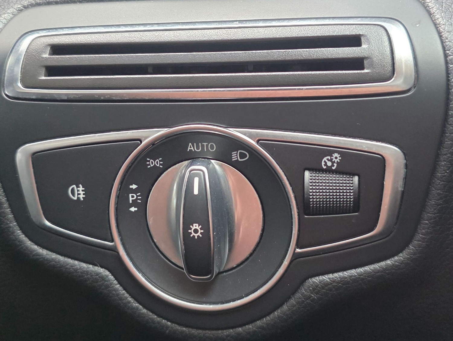 Used Mercedes-Benz GLC for sale - 78135986: Photo 15