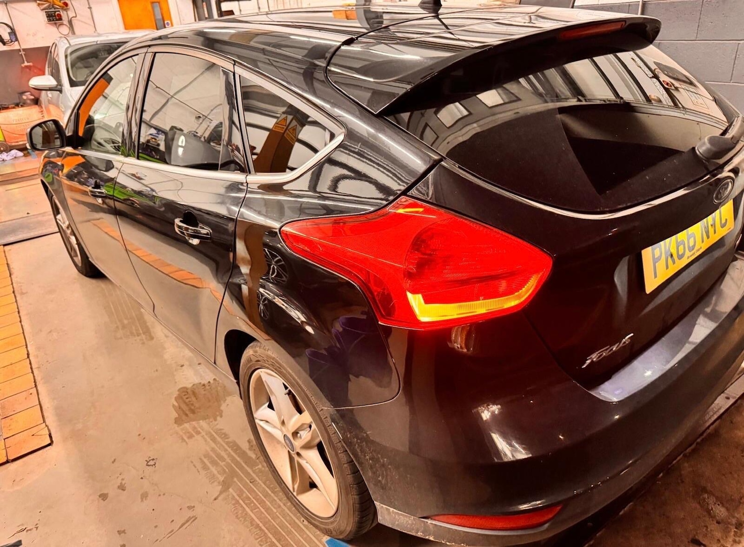 Used Ford Focus 2016 for sale - 76619628: Photo 4