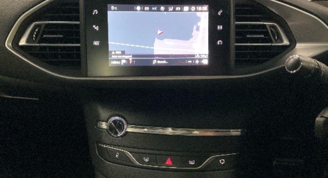 Used Peugeot 308 2019 for sale - 77330859: Photo 10