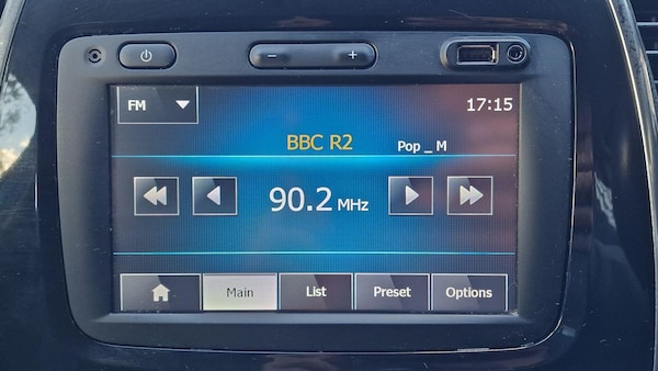Used Renault Captur 2015 for sale - 76031343: Photo 18