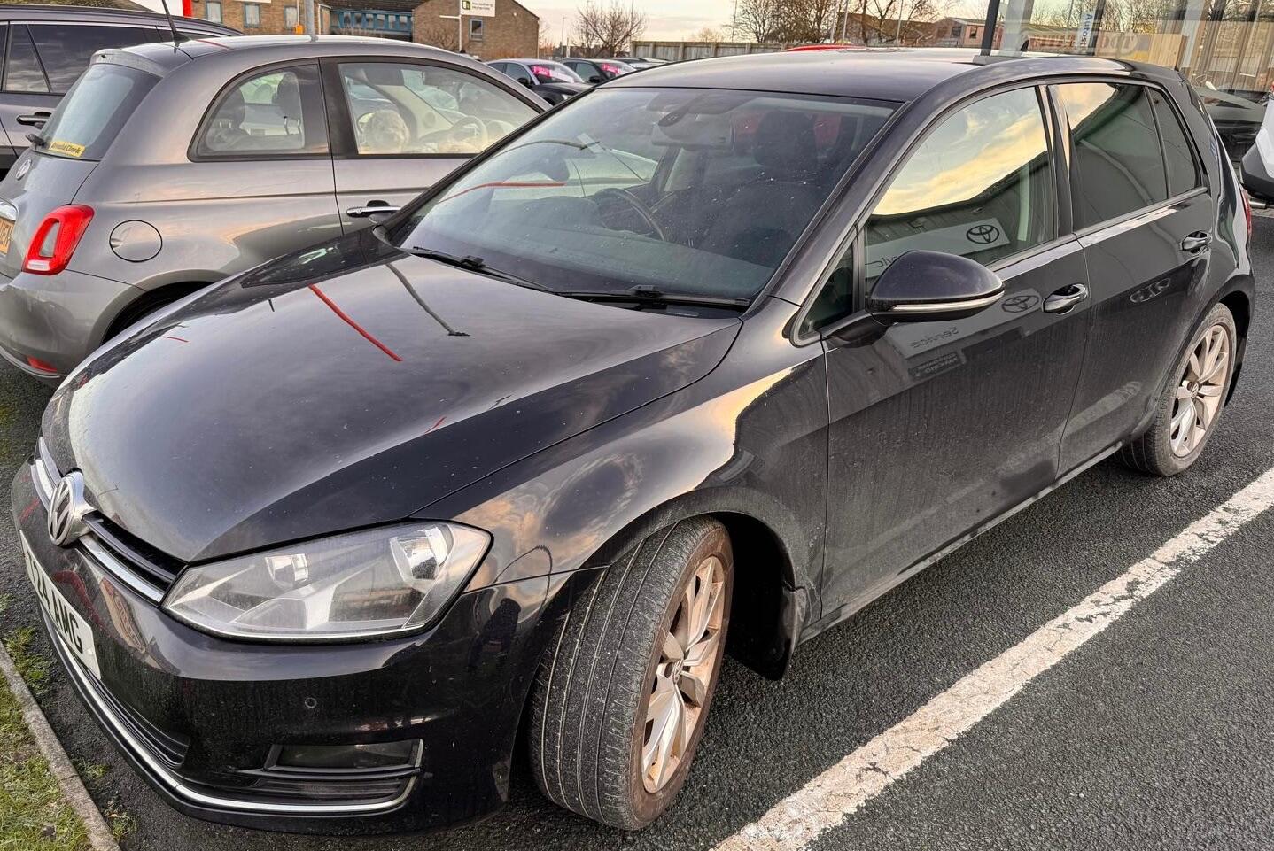 Used Volkswagen Golf 2013 for sale - 77305394: Photo 2