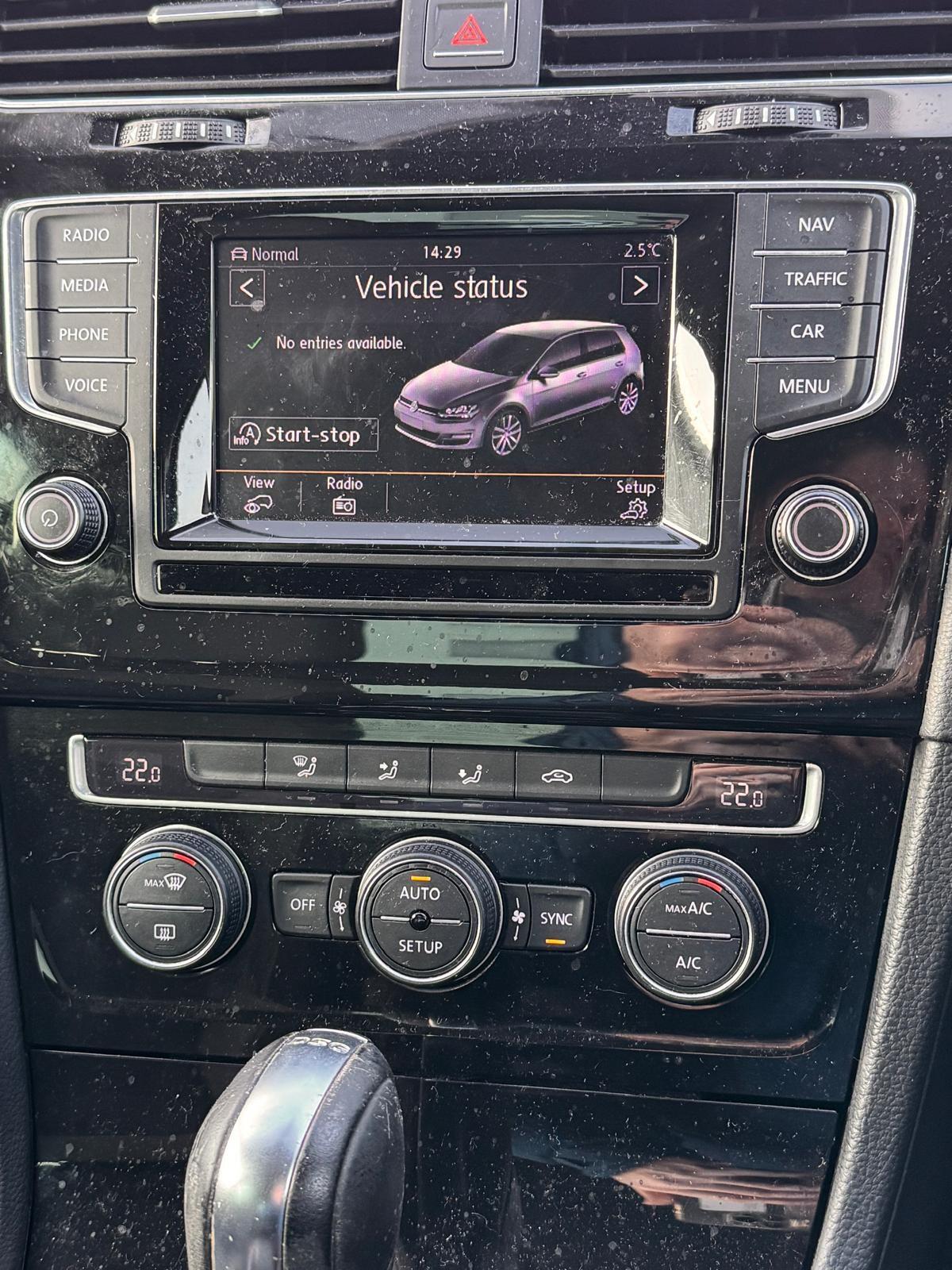 Used Volkswagen Golf 2013 for sale - 77305394: Photo 6