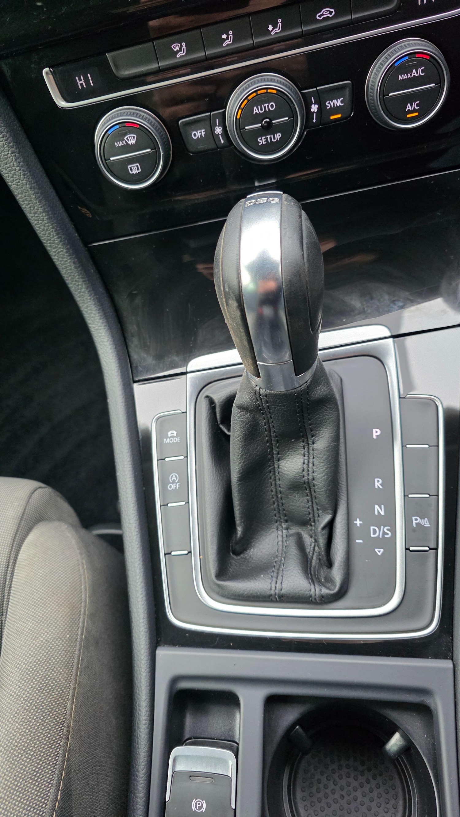 Used Volkswagen Golf 2013 for sale - 77305394: Photo 9