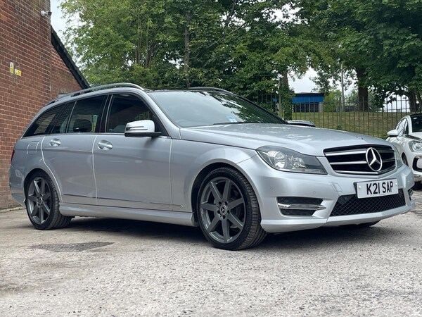 Used Mercedes-Benz C-Class 2014 for sale - 75310709: Photo 1