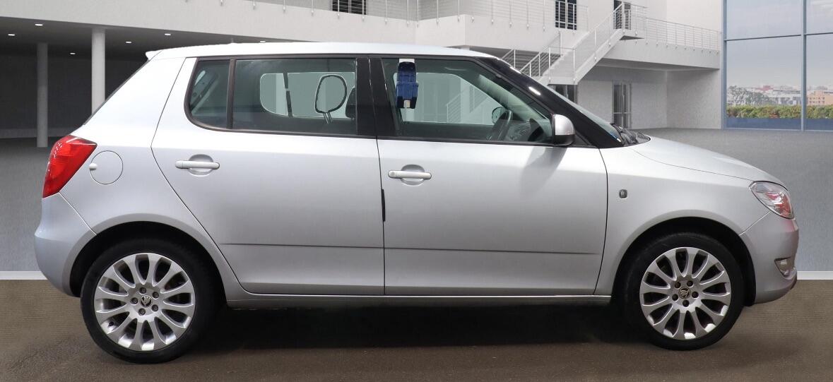 Used Skoda Fabia 2013 for sale - 76349159: Photo 2