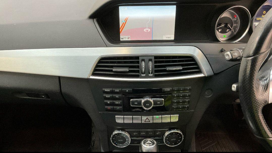 Used Mercedes-Benz C Class 2012 for sale - 76926558: Photo 8